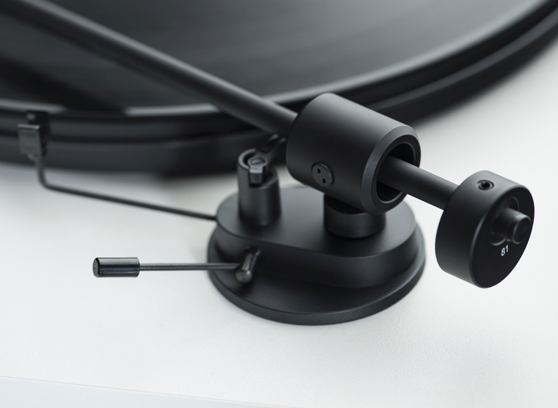 Pro-Ject Primary E - cecha 2